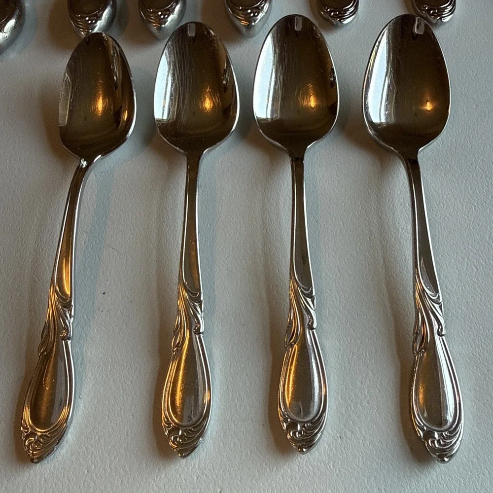 Retroneu Stephanie 18-8 Stainless Steel Flatware Lot of 11 Replacement Korea